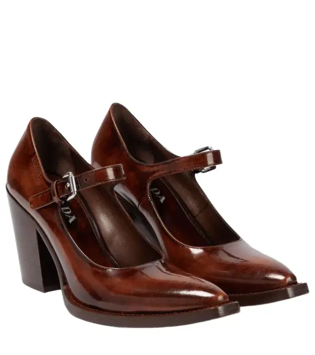 Leather Mary Jane pumps
