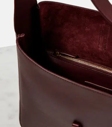 Saint Laurent Le 5 à 7 Small leather shoulder bag | Thumbnail 3 Saint Laurent Le 5 à 7 Small leather shoulder bag | Thumbnail 3