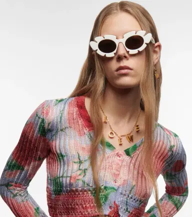 Loewe Paula's Ibiza cat-eye sunglasses | Thumbnail 6 Loewe Paula's Ibiza cat-eye sunglasses | Thumbnail 6
