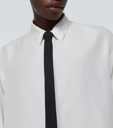 Valentino Garavani VLogo Signature tie | Thumbnail 3