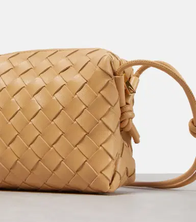 Bottega Veneta Loop Mini leather camera bag | Thumbnail 5