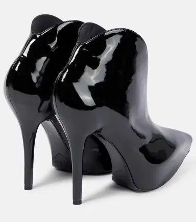 Alaia Alaïa Booties Slick patent leather ankle boots | Thumbnail 2