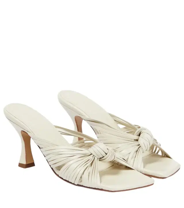 Souliers Martinez Alcala leather mules