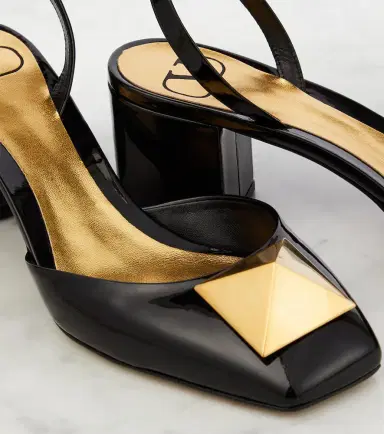 Valentino Garavani One Stud patent leather pumps | Thumbnail 2