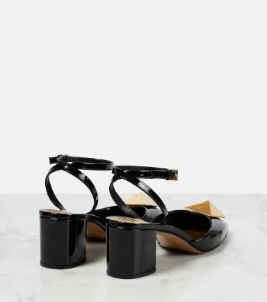 Valentino Garavani One Stud patent leather pumps | Thumbnail 4