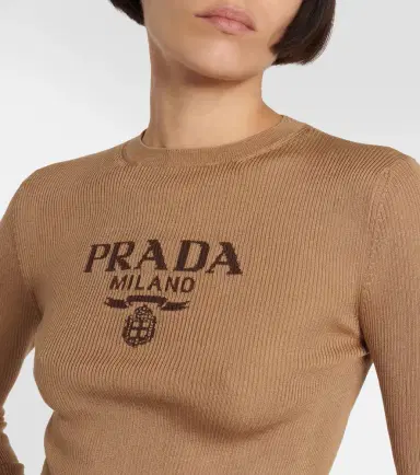 Prada Logo silk top | Thumbnail 4