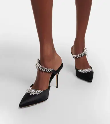 Manolo Blahnik Lurum 90 embellished satin mules | Thumbnail 3