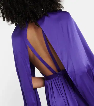 Safiyaa Bridal chiffon cape gown | Thumbnail 6