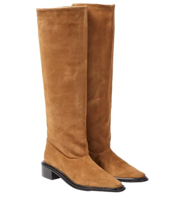 Souliers Martinez Bertran suede knee-high boots