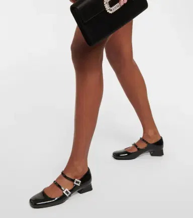 Roger Vivier Mini Très Vivier patent leather Mary Jane pumps | Thumbnail 6