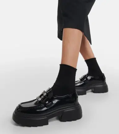 Roger Vivier Wallaviv strass buckle patent leather loafers | Thumbnail 6