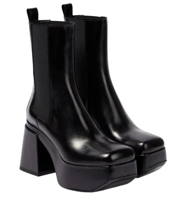 Dorothee Schumacher Platform leather Chelsea boots