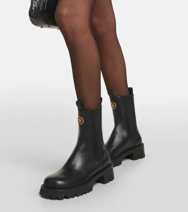 Versace Medusa leather Chelsea boots | Thumbnail 3 Versace Medusa leather Chelsea boots | Thumbnail 3