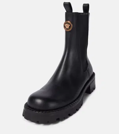 Versace Medusa leather Chelsea boots | Thumbnail 4 Versace Medusa leather Chelsea boots | Thumbnail 4