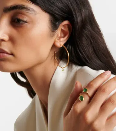Octavia Elizabeth Moi and Toi 18kt gold ring with emeralds | Thumbnail 2