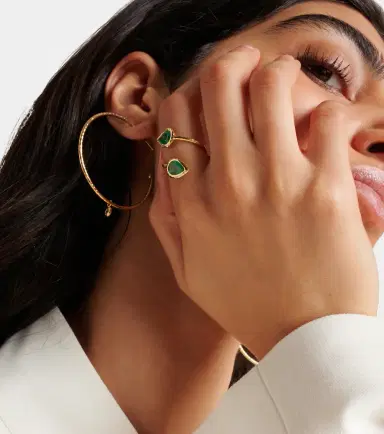 Octavia Elizabeth Moi and Toi 18kt gold ring with emeralds | Thumbnail 3