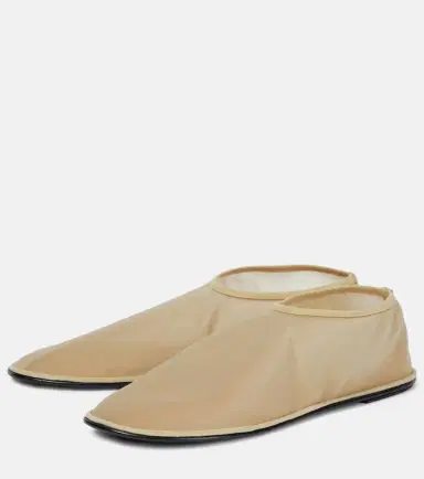 The Row Mesh flats | Thumbnail 4