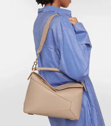 Loewe Puzzle Edge Medium leather top-handle bag | Thumbnail 5 Loewe Puzzle Edge Medium leather top-handle bag | Thumbnail 5