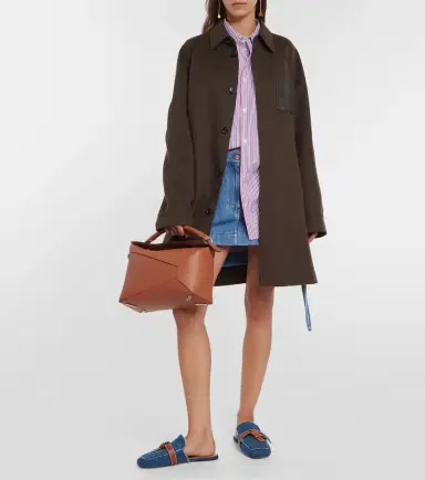 Loewe Puzzle Edge Medium leather top-handle bag | Thumbnail 2