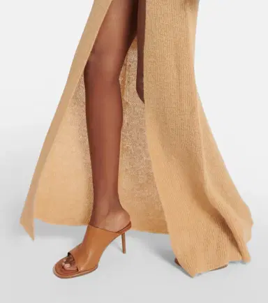 Jacquemus La Robe Dao mohair-blend maxi dress | Thumbnail 4