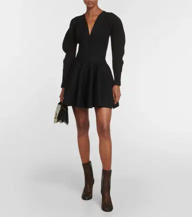 Alaïa Alaïa Ribbed-knit wool-blend miniskirt | Thumbnail 4