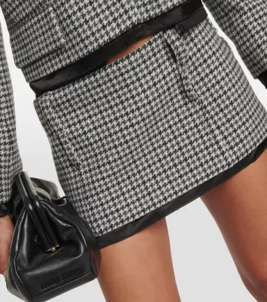 Miu Miu Houndstooth wool miniskirt | Thumbnail 3
