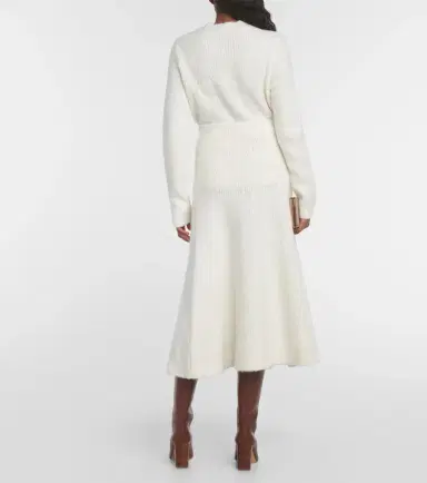 Gabriela Hearst Pablo wool and silk bouclé midi skirt | Thumbnail 2