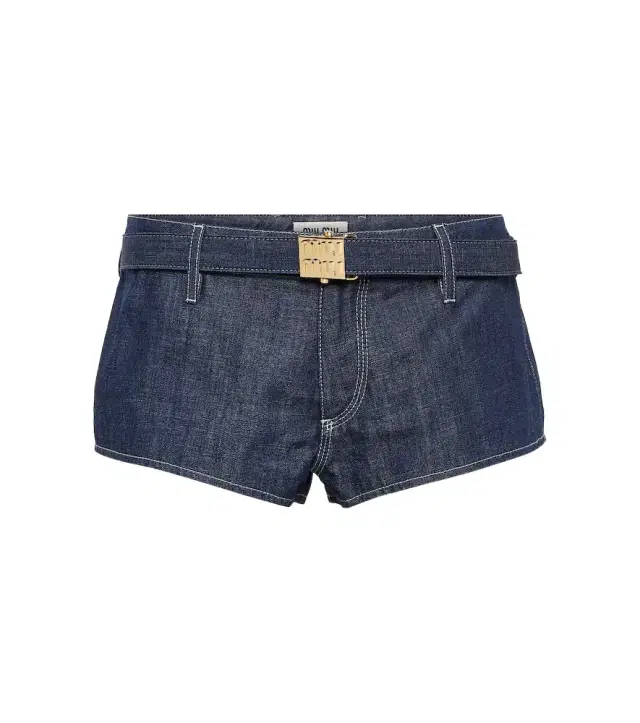 Low-rise slim denim shorts