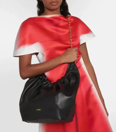 Loewe Squeeze Medium leather shoulder bag | Thumbnail 2 Loewe Squeeze Medium leather shoulder bag | Thumbnail 2