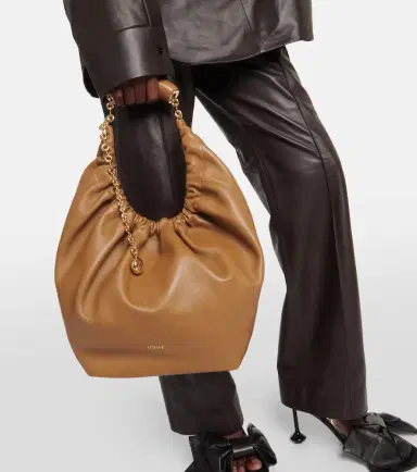 Loewe Squeeze Medium leather shoulder bag | Thumbnail 2
