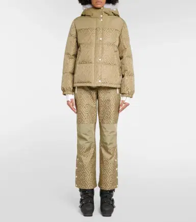 Yves Salomon Logo shearling-trimmed down jacket | Thumbnail 4 Yves Salomon Logo shearling-trimmed down jacket | Thumbnail 4