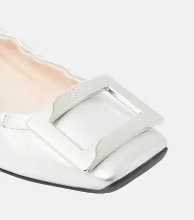 Roger Vivier Viv' Pockette metallic leather ballet flats | Thumbnail 2