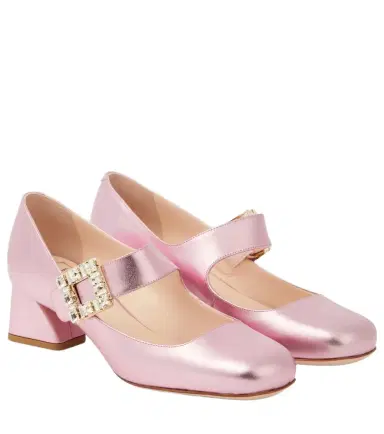 Roger Vivier Très Vivier metallic leather Mary Jane pumps | Thumbnail 1 Roger Vivier Très Vivier metallic leather Mary Jane pumps | Thumbnail 1