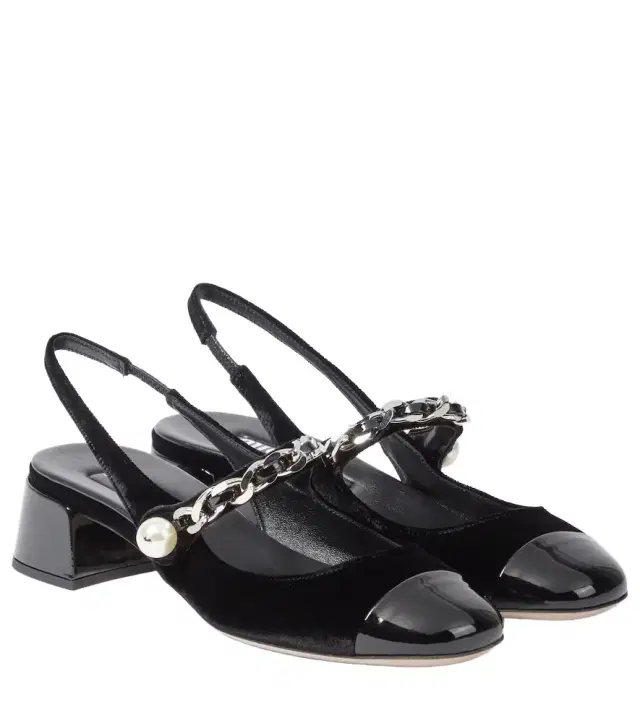 Chain-detail velvet slingback pumps