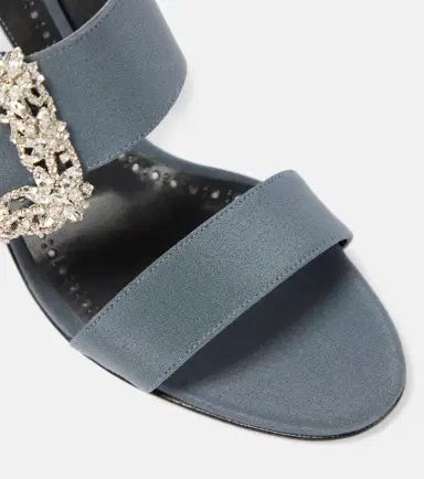 Manolo Blahnik Gable Jewel embellished Crêpe de Chine sandals | Thumbnail 4 Manolo Blahnik Gable Jewel embellished Crêpe de Chine sandals | Thumbnail 4