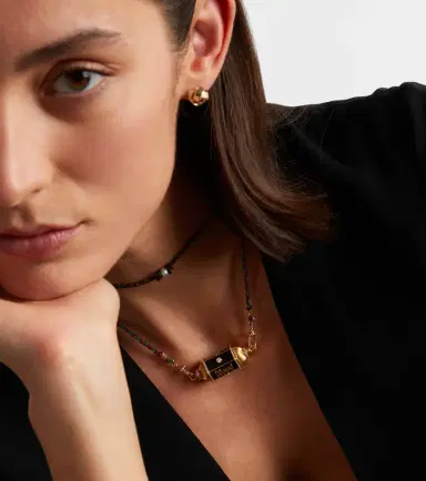 Marie Lichtenberg Knock on Wood 18kt gold locket necklace with diamonds and pearls | Thumbnail 6 Marie Lichtenberg Knock on Wood 18kt gold locket necklace with diamonds and pearls | Thumbnail 6