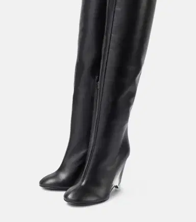 Alaïa Alaïa Leather knee-high boots | Thumbnail 7 Alaïa Alaïa Leather knee-high boots | Thumbnail 7