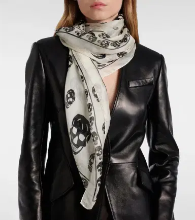 Alexander McQueen Skull silk scarf | Thumbnail 2