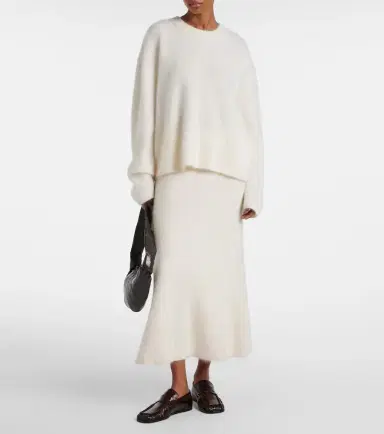 Lisa Yang Natalia brushed cashmere sweater | Thumbnail 2 Lisa Yang Natalia brushed cashmere sweater | Thumbnail 2