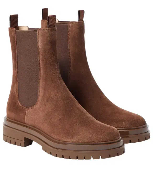 Gianvito Rossi Chester suede Chelsea boots