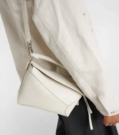 Loewe Puzzle Edge Small leather top-handle bag | Thumbnail 4 Loewe Puzzle Edge Small leather top-handle bag | Thumbnail 4