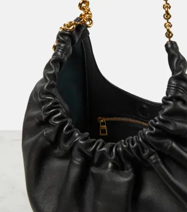 Loewe Squeeze Small leather shoulder bag | Thumbnail 4 Loewe Squeeze Small leather shoulder bag | Thumbnail 4