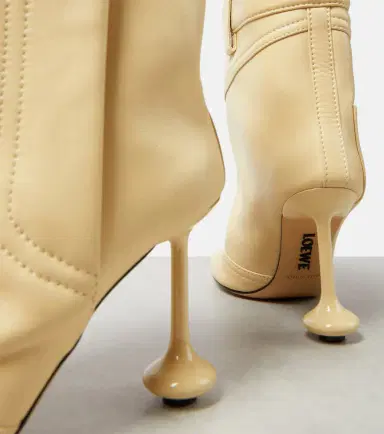 Loewe Toy leather ankle boots | Thumbnail 5