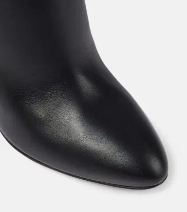 Valentino Garavani VLogo Signature leather over-the-knee boots | Thumbnail 4 Valentino Garavani VLogo Signature leather over-the-knee boots | Thumbnail 4