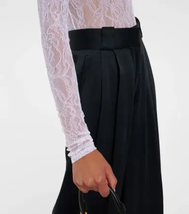 Wardrobe.NYC Wardrobe. NYC Floral Chantilly lace bodysuit | Thumbnail 2