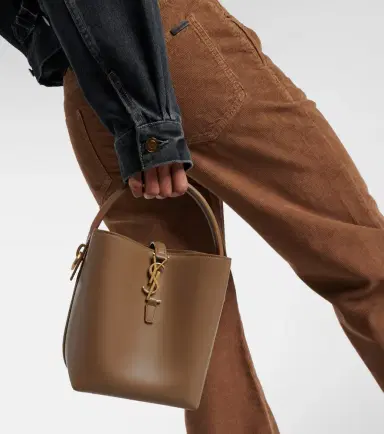 Saint Laurent Le 37 Small leather bucket bag | Thumbnail 3