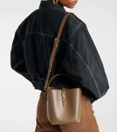 Saint Laurent Le 37 Small leather bucket bag | Thumbnail 4