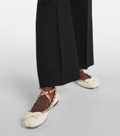 Valentino Garavani Rockstud leather ballet flats | Thumbnail 2