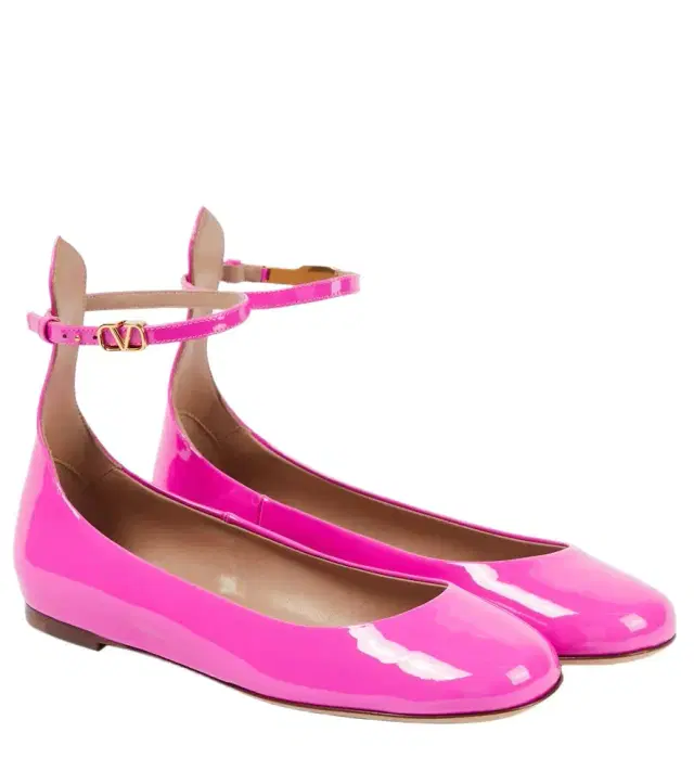 Valentino Garavani Tan-Go patent leather ballet flats