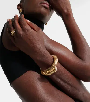Marina B Trisola 18kt gold cuff bracelet with diamonds | Thumbnail 5